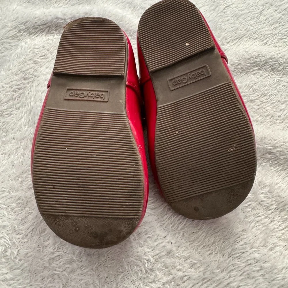 Baby Gap Red Patent Leather Oxford Flats Sz 7 EUC